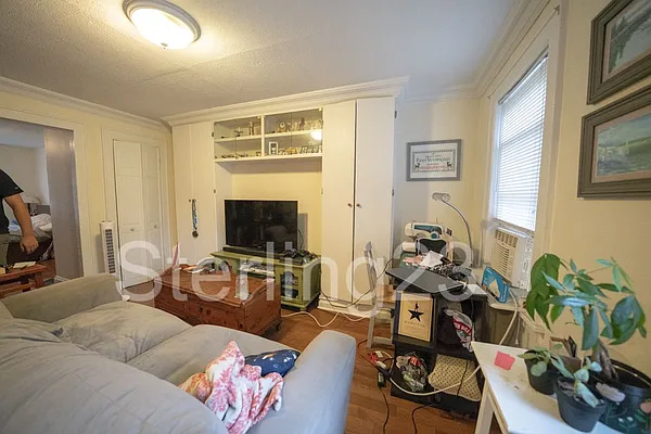 Rented by Sterling Realty Solution Inc | media 62