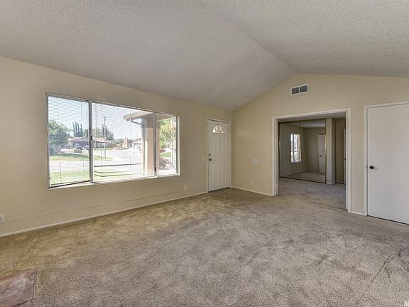 5th image of 9565 Hollingsworth Way