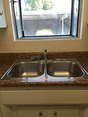 Phoenix Apartments — Photo 60