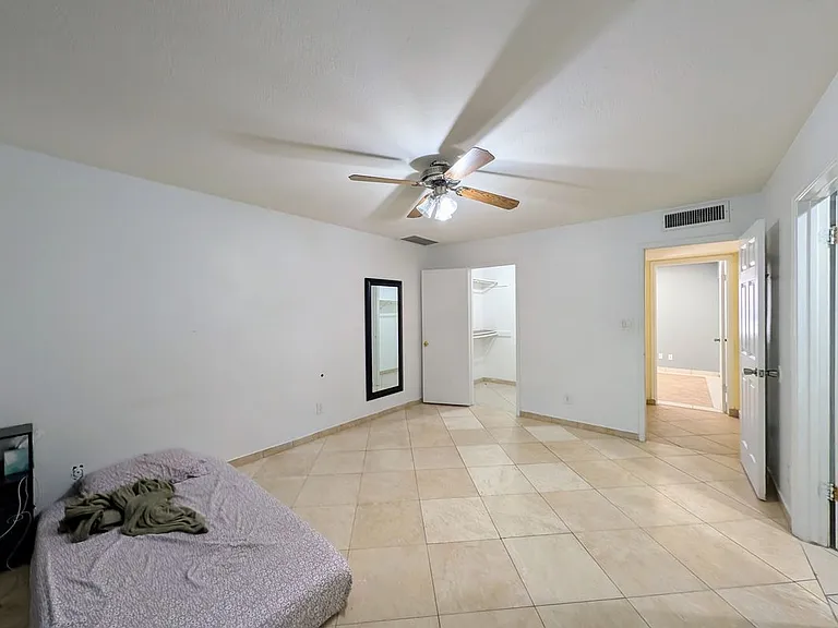 3848 W North Ln — Photo 6