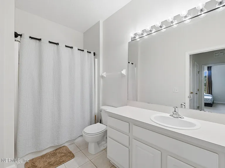 7801 Point Meadows Dr #1402 — Photo 13