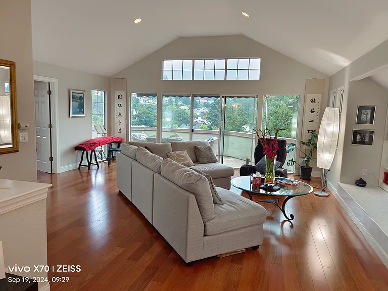 6201 Acacia Ave — Photo 7