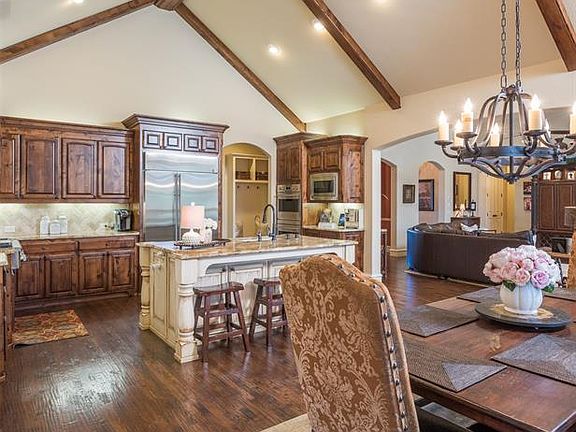 5th image of 908 Serenity Ln