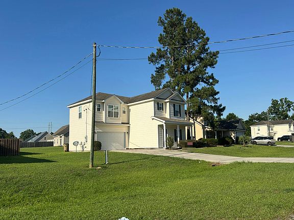 3rd image of 80 Bonnie Cir