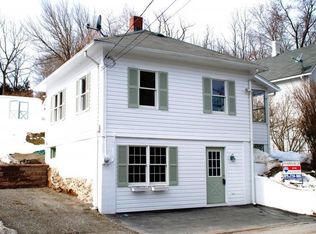 60 Cork Hill Rd, Ogdensburg, NJ 07439