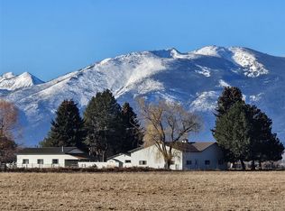 472 Magpie Ln, Corvallis, MT 59828