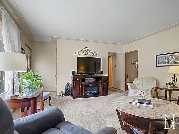 4th image of 2031 Boone Ct SW