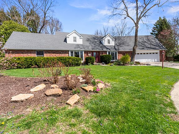 4th image of 1908 Woodfield Rd