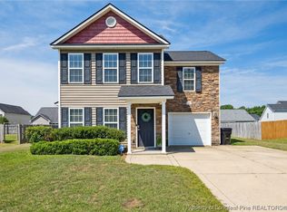 196 Roanoke Dr, Raeford, NC 28376