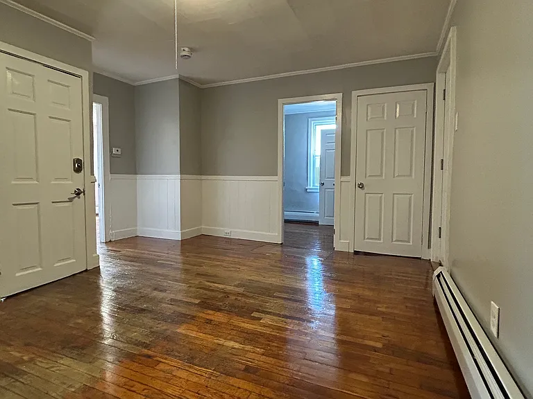 38 Prince Ave #E — Photo 9