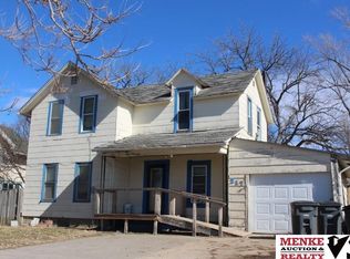 217 N Central St, Carson, IA 51525