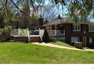 810 Allegheny Rd, Mount Bethel, PA 18343