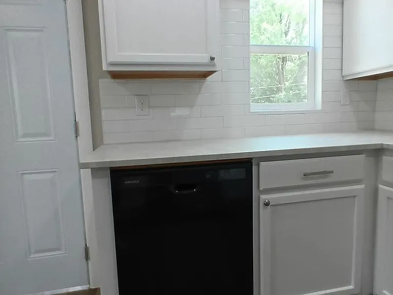 404 Mid America Blvd — Photo 12
