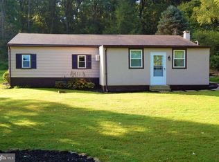 944 Burkholder Rd, Red Lion, PA 17356