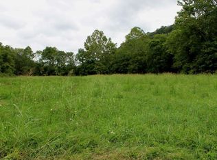 War Creek Rd, Thorn Hill, TN 37881