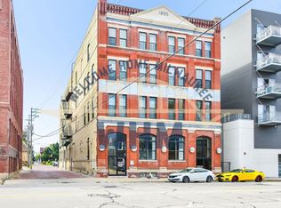 1017 S 2nd St UNIT 404, Milwaukee, WI 53204