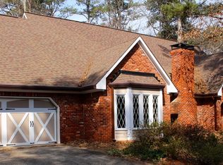 3389 Rivendell Ct, Roswell, GA 30075