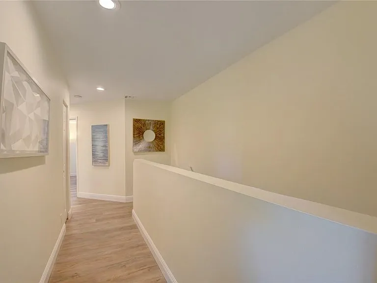 246 Avenue L — Photo 62