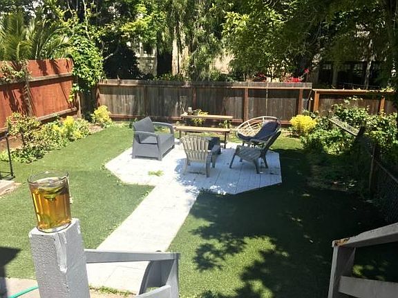 3rd image of 254 Clipper St #1