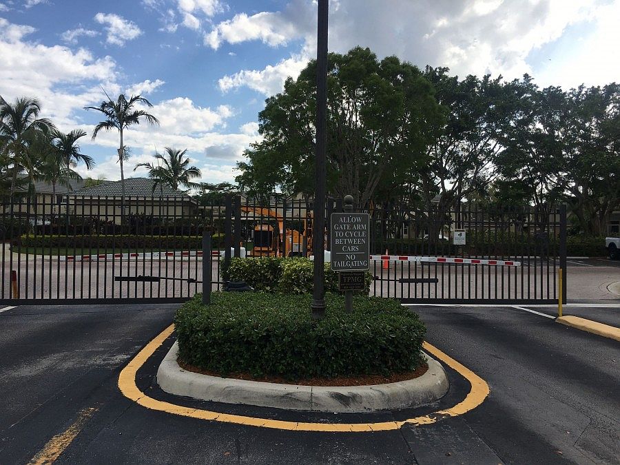 1st image of 2194 Hacienda Ter