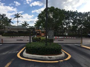 2194 Hacienda Ter, Weston, FL 33327