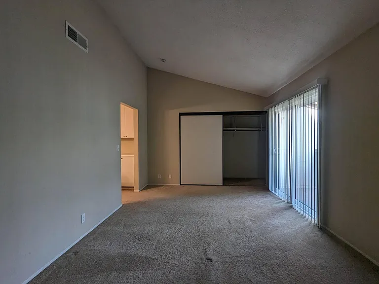 620 Willowgate St #3 — Photo 10