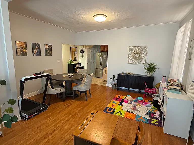 24-23 26th St #2 — Photo 2