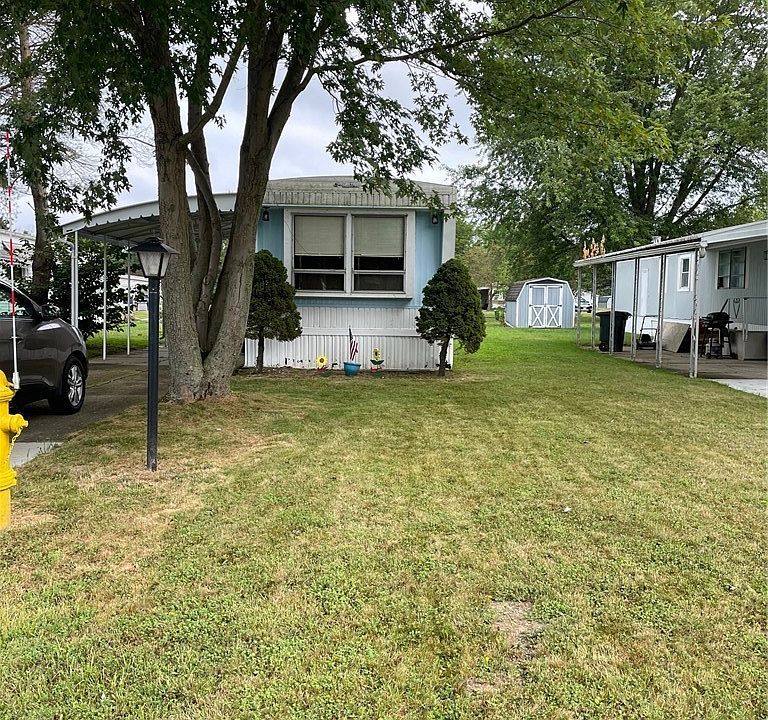 1st image of 1084 Creekside Dr