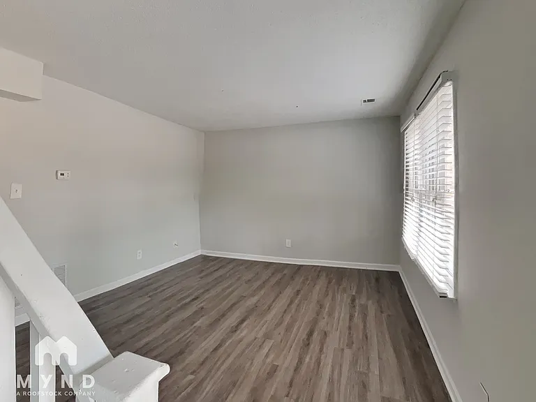 1505 Gorman St #E — Photo 2