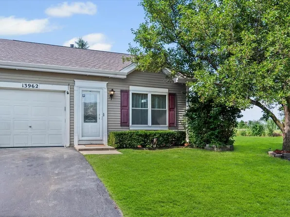 13962 S Danbury Dr, Plainfield, IL 60544