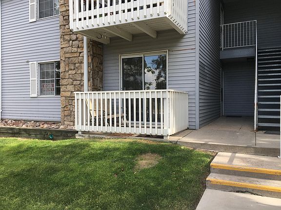 Personal patio/balcony