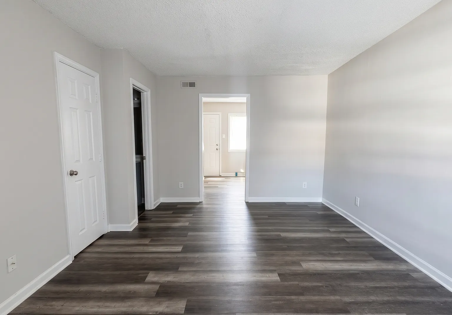 Key Street Townhomes — Photo 2