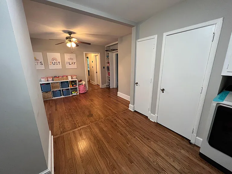 2107 Richardson Dr — Photo 10