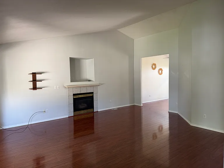 15910 NE 83rd St — Photo 4