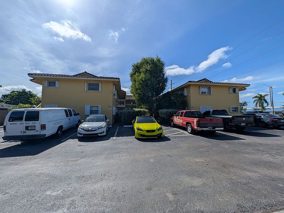 1st image of 890 NW 39th St APT 4