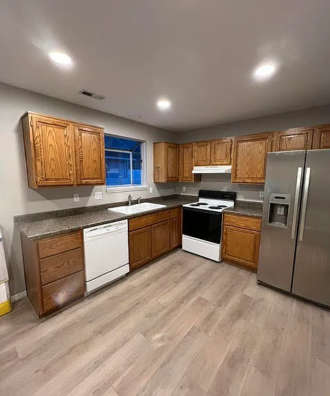 1234 S 950 E — Photo 2