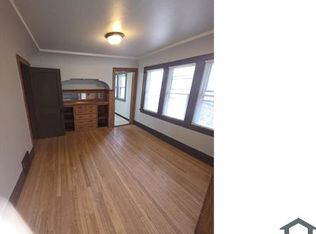 1935 W Vienna Ave, Milwaukee, WI 53206