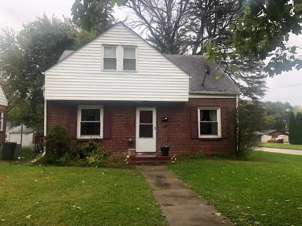 426 Howard Ave, Rockford, IL 61102