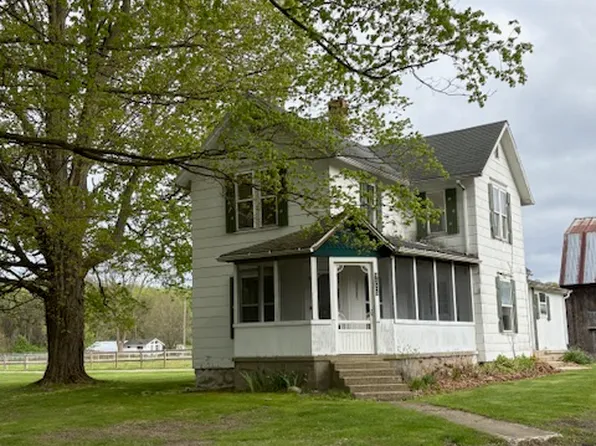 9325 Dwight Boyer Rd, Watervliet, MI 49098