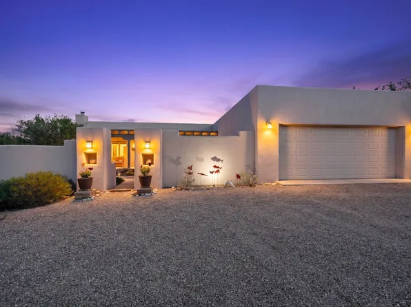 1033 Brisa Cir, Santa Fe, NM 87507