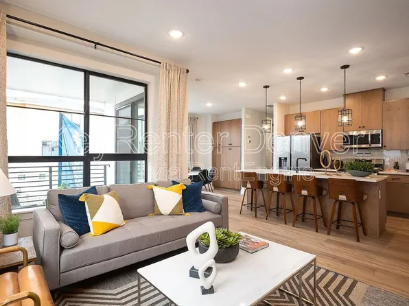 2054 S Holly St Unit 2, Denver, CO 80222