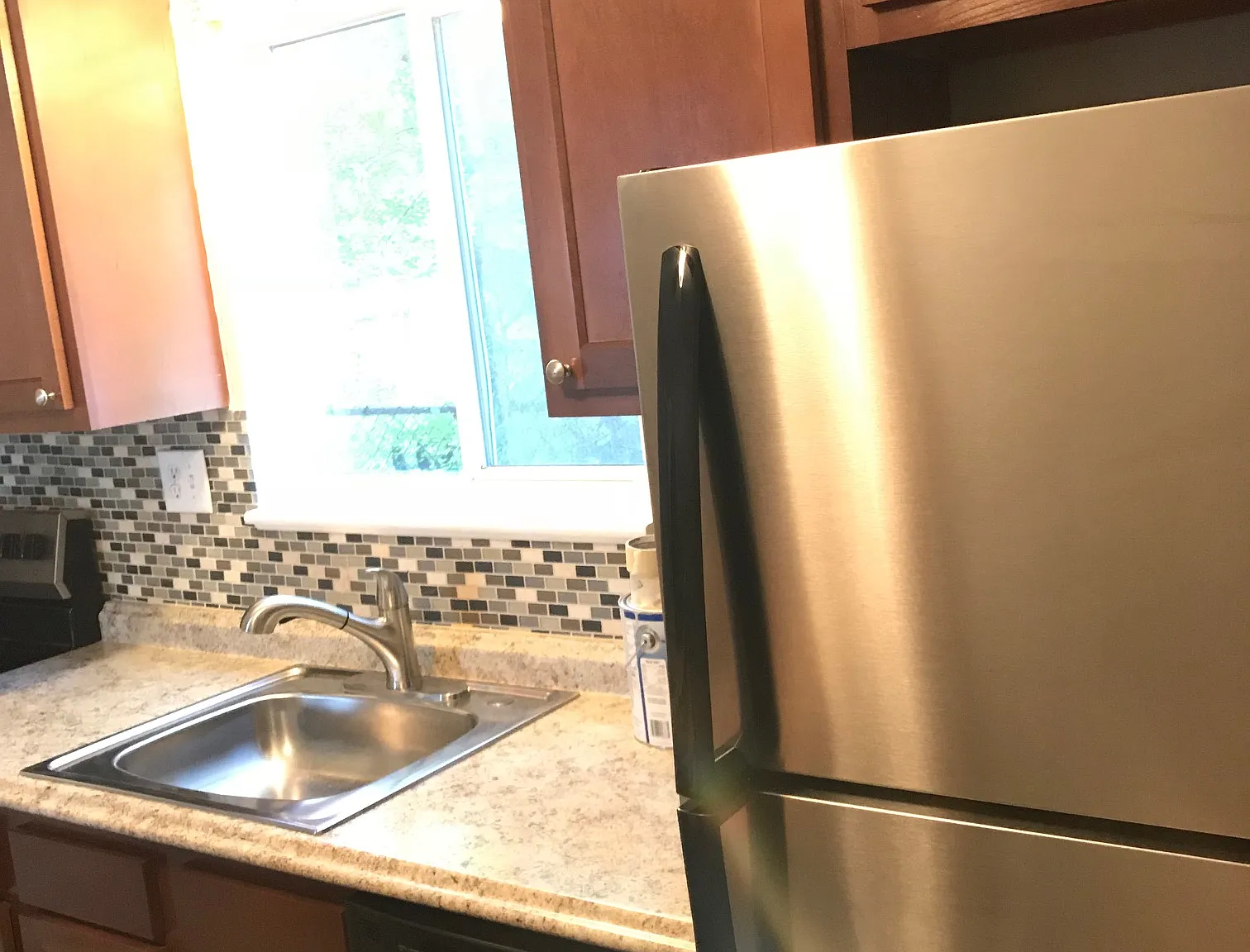 2 bed, 1.5 bath, 875 sqft, $1,395 — Photo 4