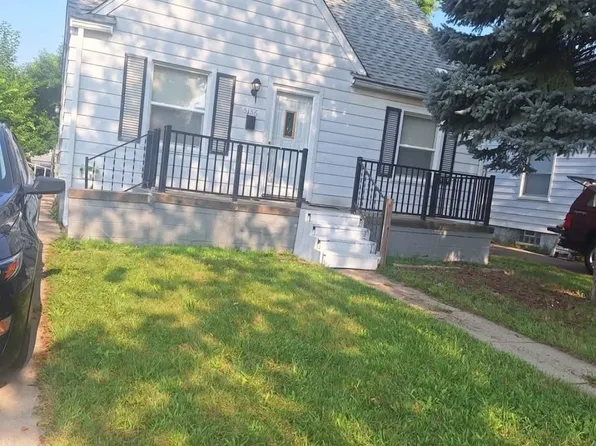 5156 Niagara St, Wayne, MI 48184