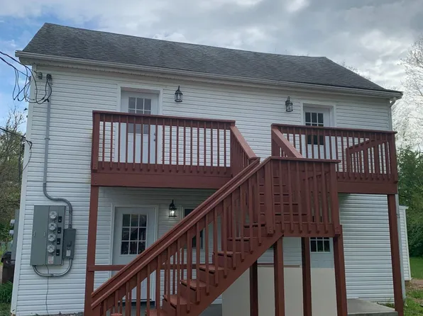 329 W South St, Bethel, OH 45106