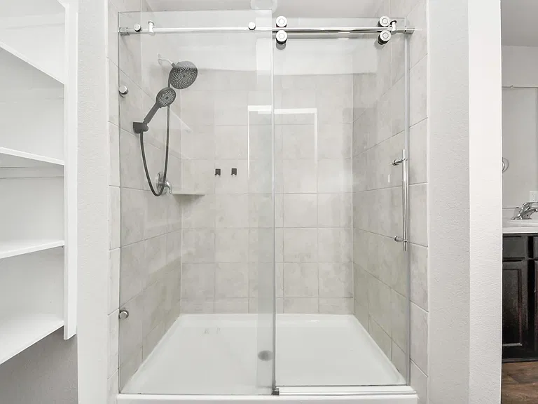 16916 Rich Pines Dr — Photo 30
