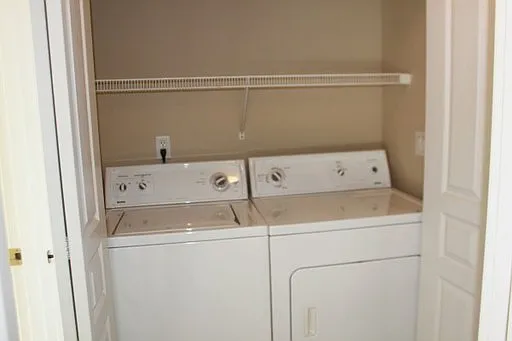 20077 Beth Ave — Photo 5