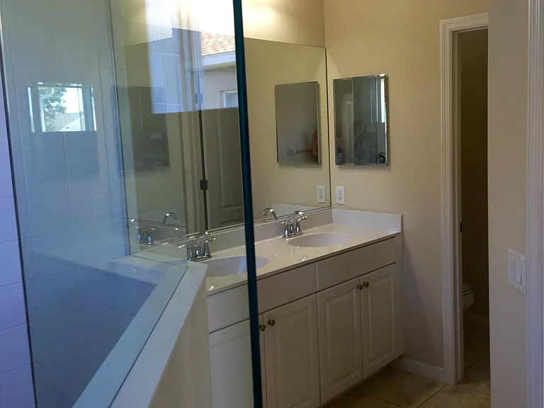 1614 White Breeze Cv — Photo 18
