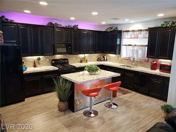 5th image of 10787 Seabury Bay St