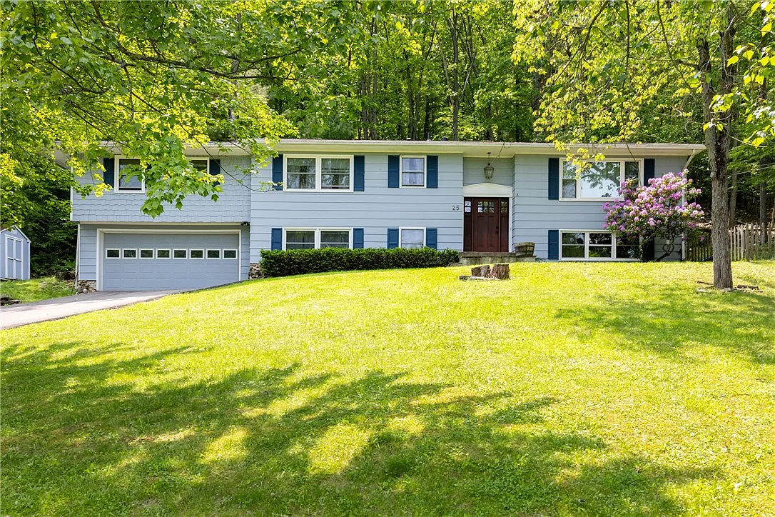25 Highland Dr photo 1