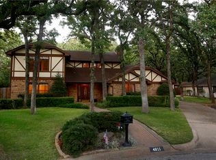 4811 Racquet Club Dr, Arlington, TX 76017